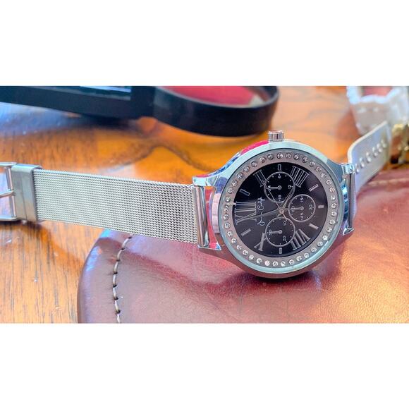 Women's 36mm Silver Tone Jessica Carlyle Watch, Crystal Accents, Mesh Band - Picture 2 of 3